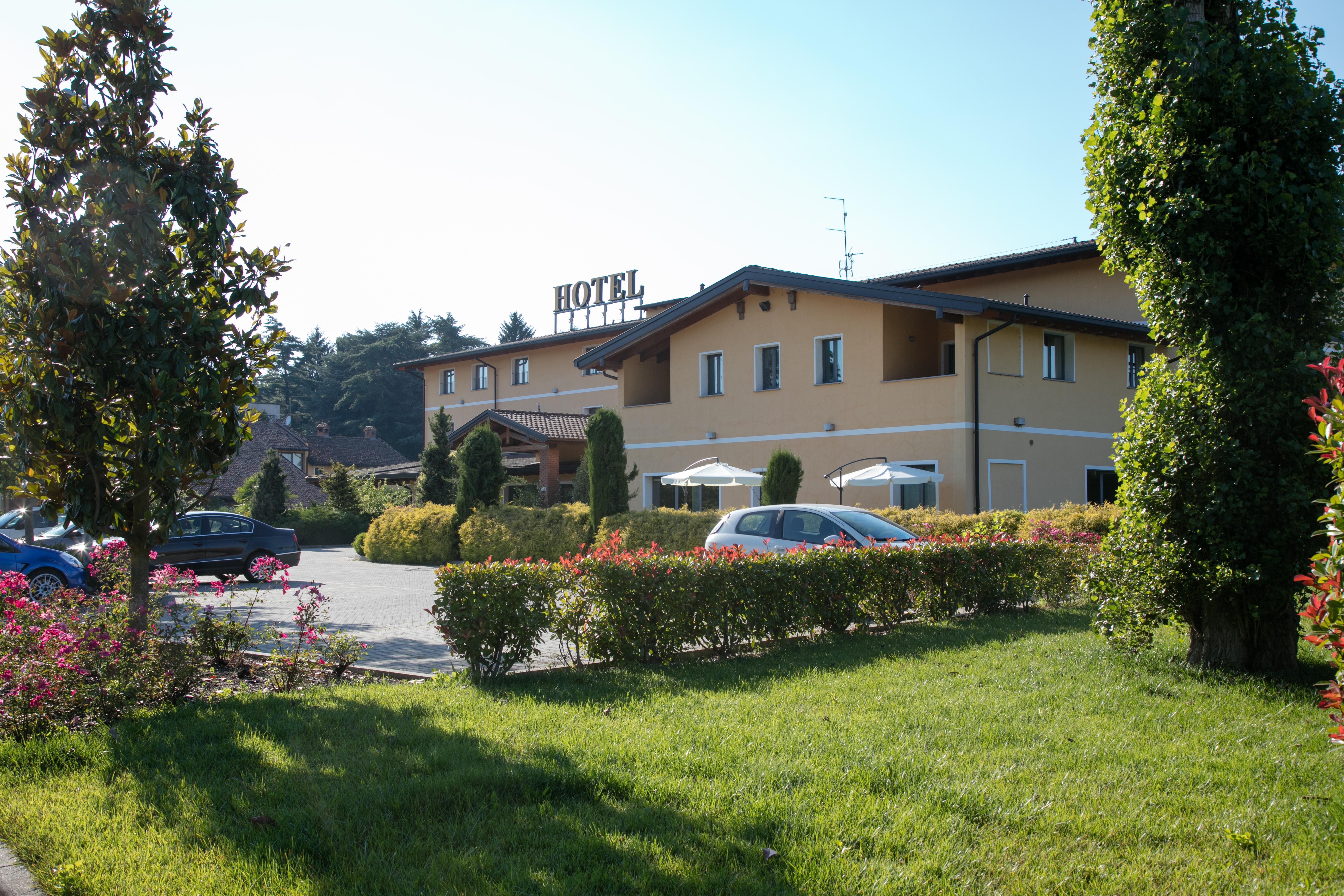 Hotel Del Parco Vigevano Exteriör bild